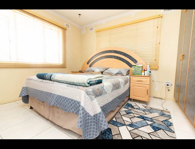 4 BEDROOM HOUSE FOR SALE IN ARENA PARK